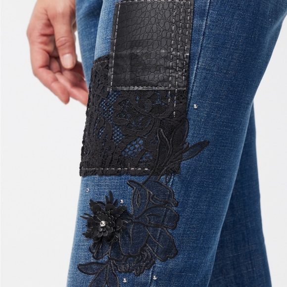 Chico’s So Slimming ankle jeans - Picture 4 of 9